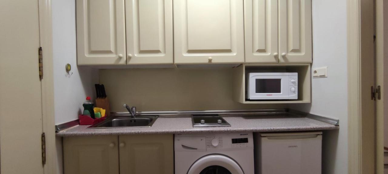 Apartamentos Serrallo, Parking Gratuito Y Cocina, Alhambra Y Playa Granada Eksteriør bilde